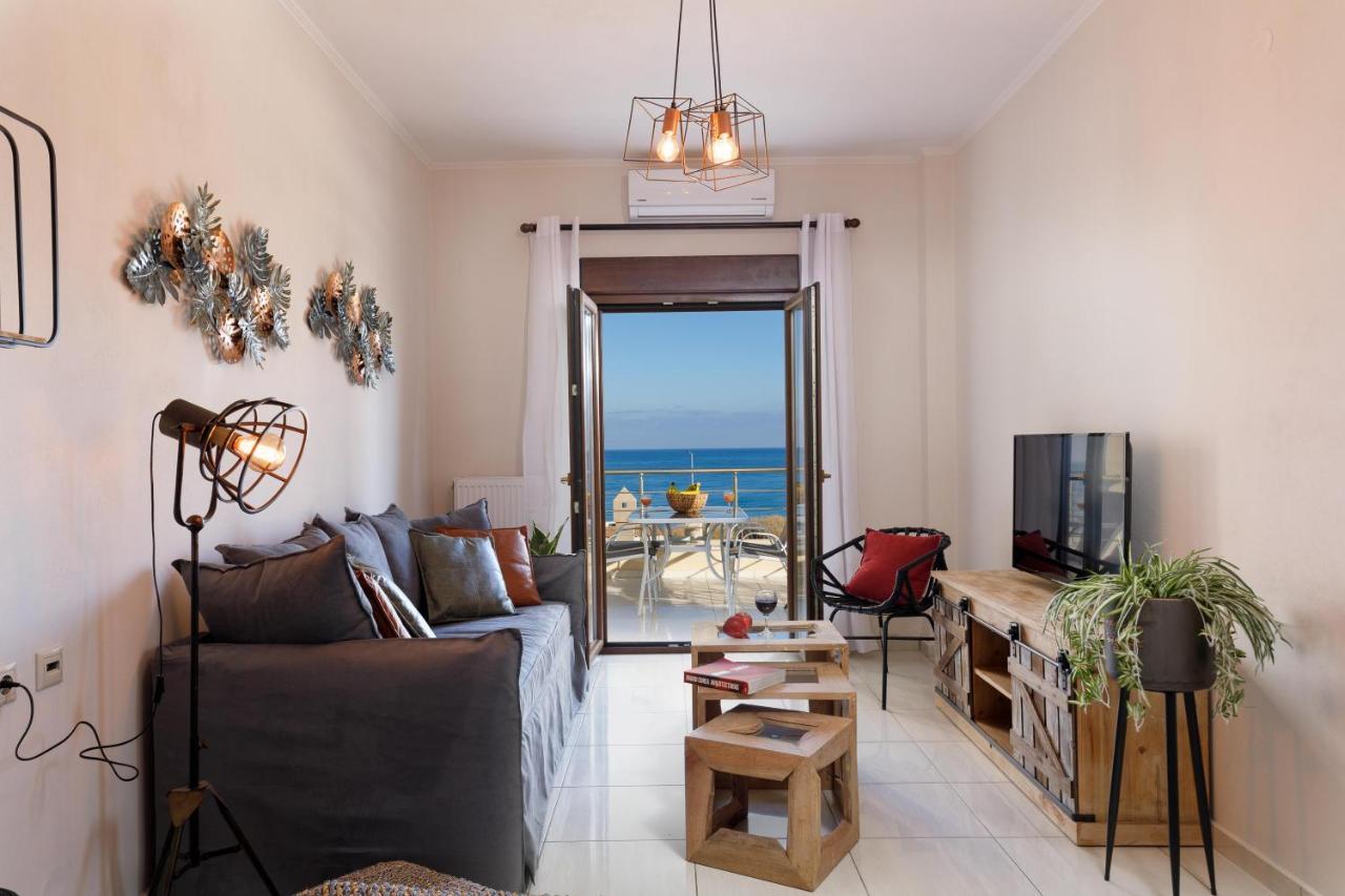 Oak Wood - Sea View Exclusive Maisonette Sfáka Buitenkant foto